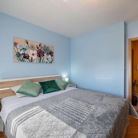 Apartman Silvija Osijek Buitenkant foto