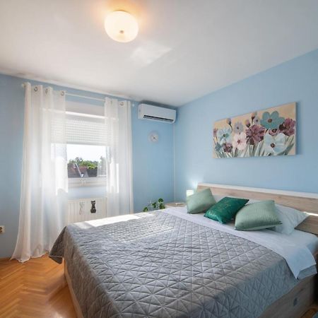 Apartman Silvija Osijek Buitenkant foto